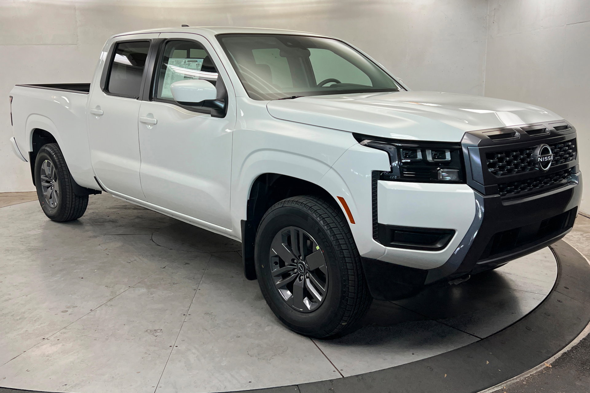 New 2026 Nissan Frontier SV w/ Tow Package image 7