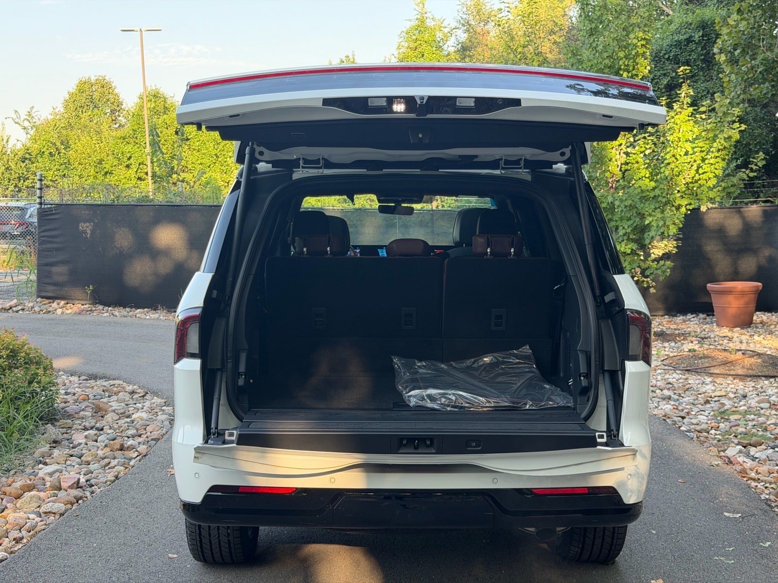 New 2027 Lincoln Navigator Reserve AWD/4WD image 16