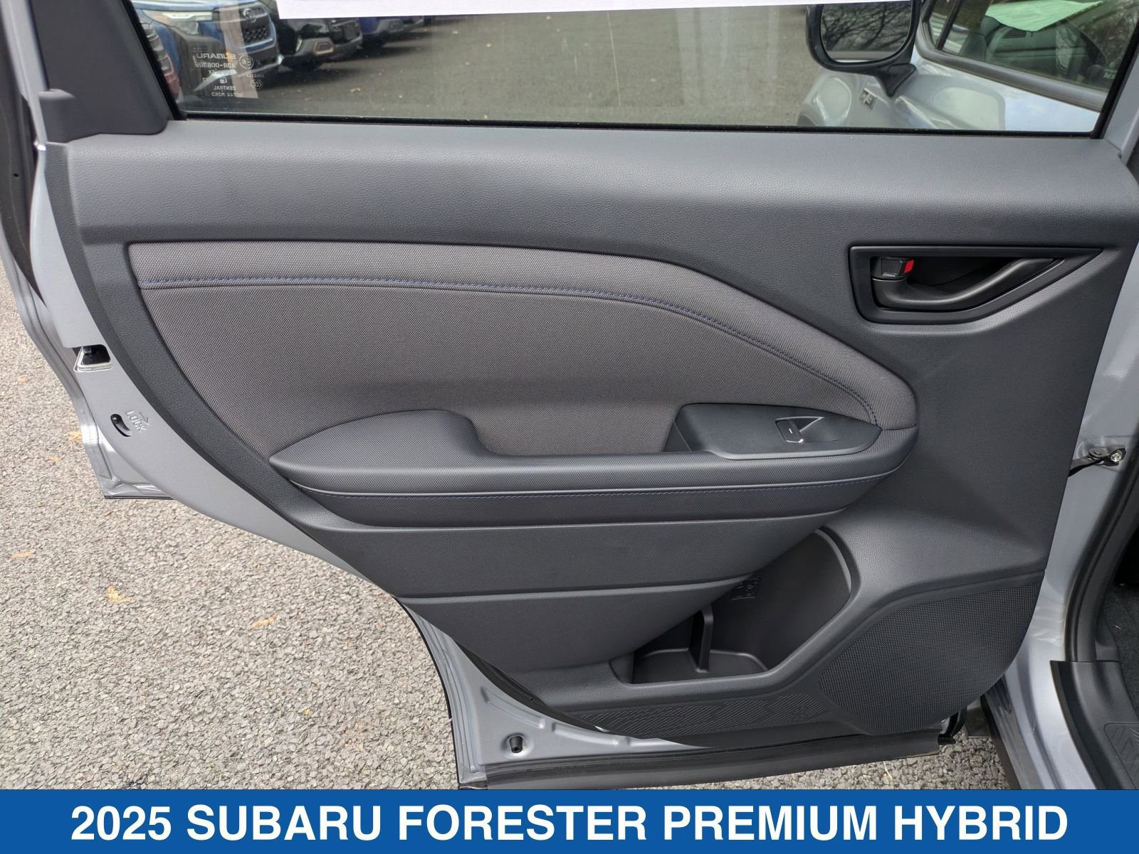 Certified 2025 Subaru Forester Premium AWD/4WD image 29