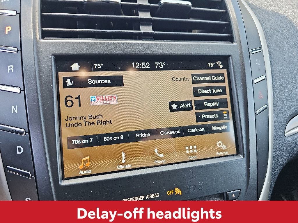 Used 2017 Lincoln MKC Premiere AWD/4WD image 12