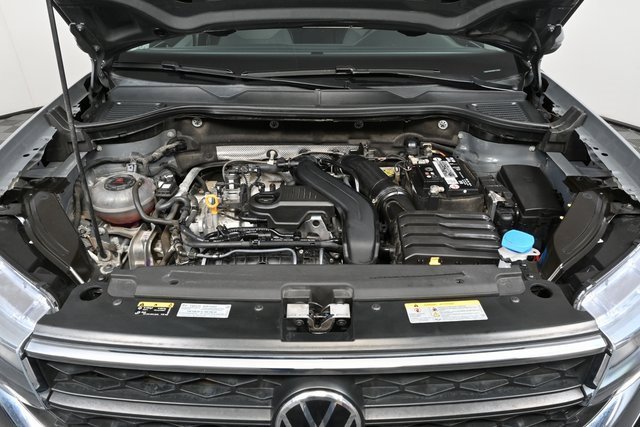 Used 2022 Volkswagen Taos SE image 29