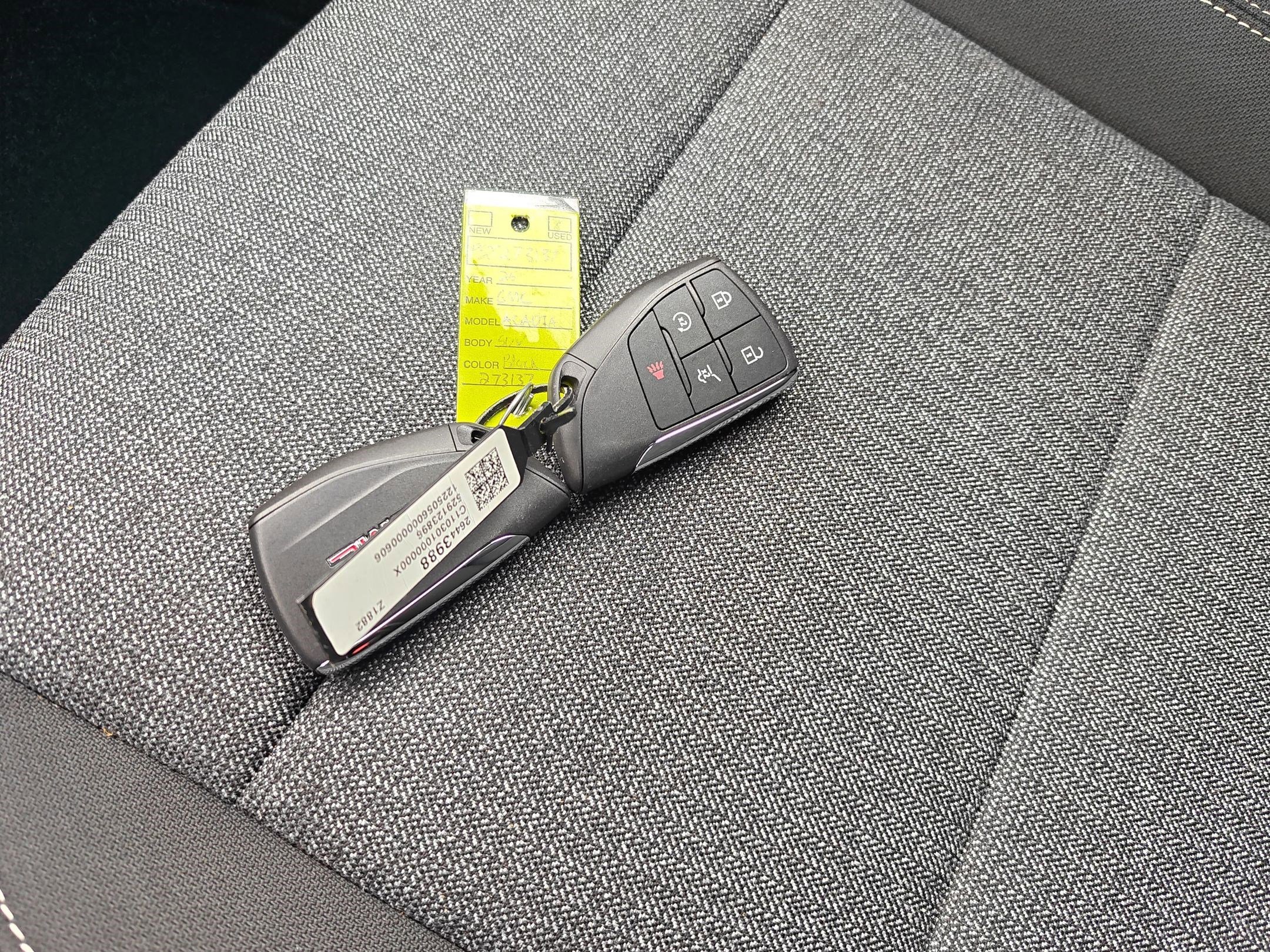 Used 2025 GMC Acadia Elevation w/ LPO, Floor Liner Package image 31