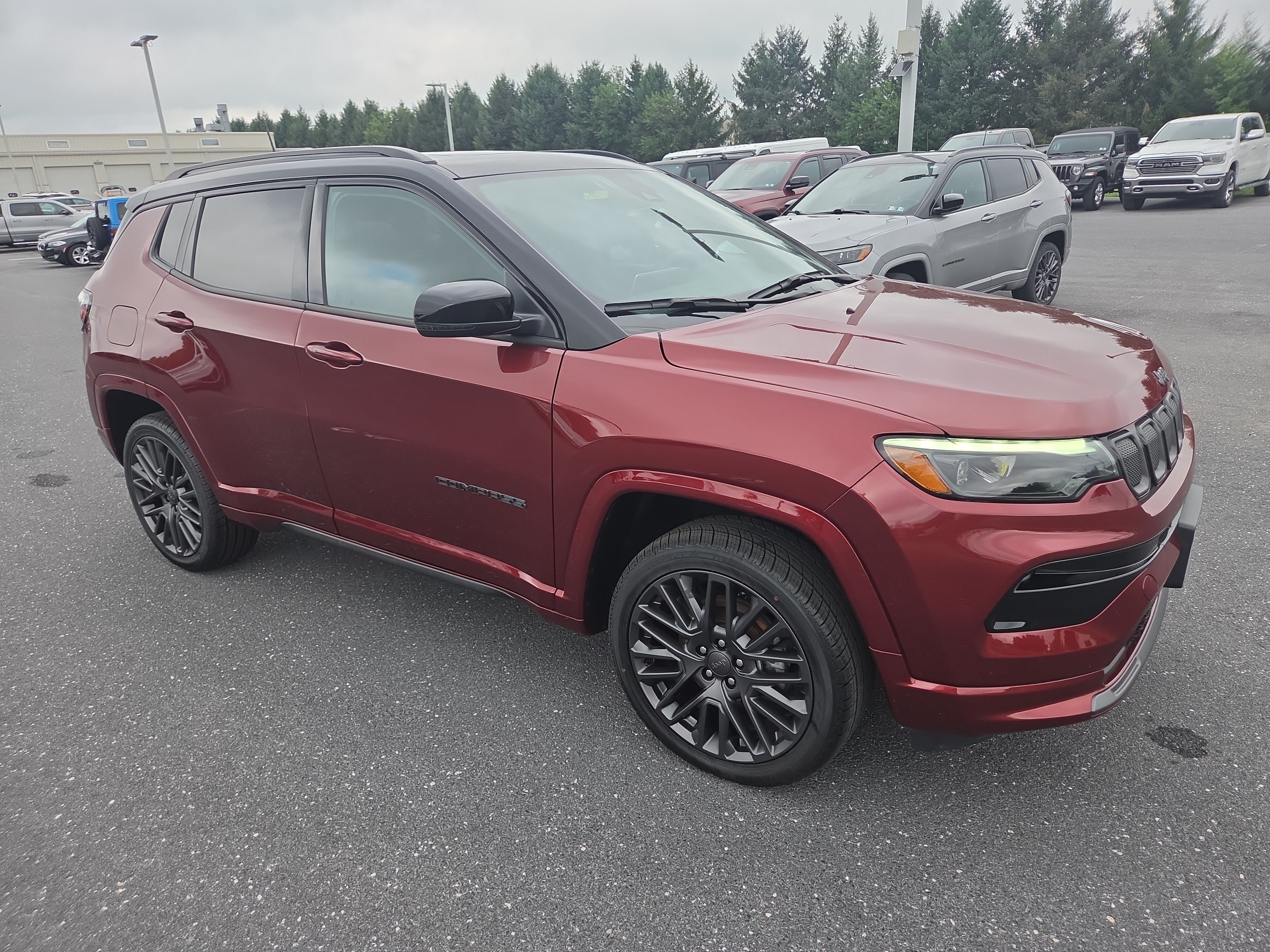 Certified 2022 Jeep Compass High Altitude AWD/4WD image 19