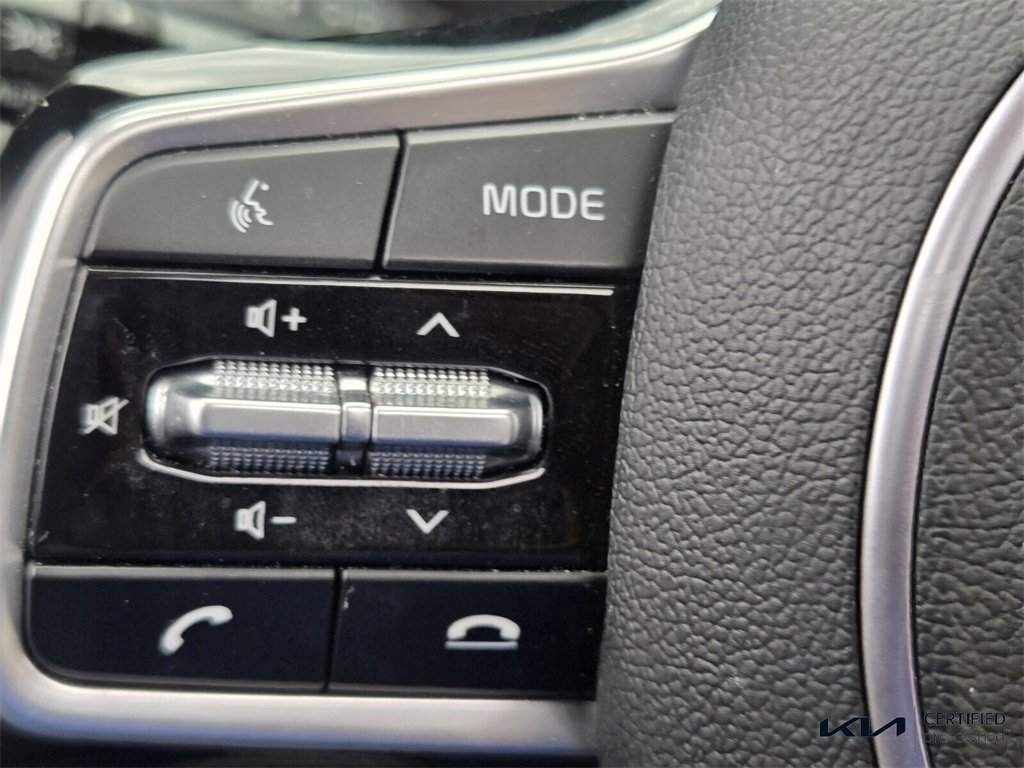 Certified 2023 Kia Sorento EX w/ Panoramic Sunroof Package image 31