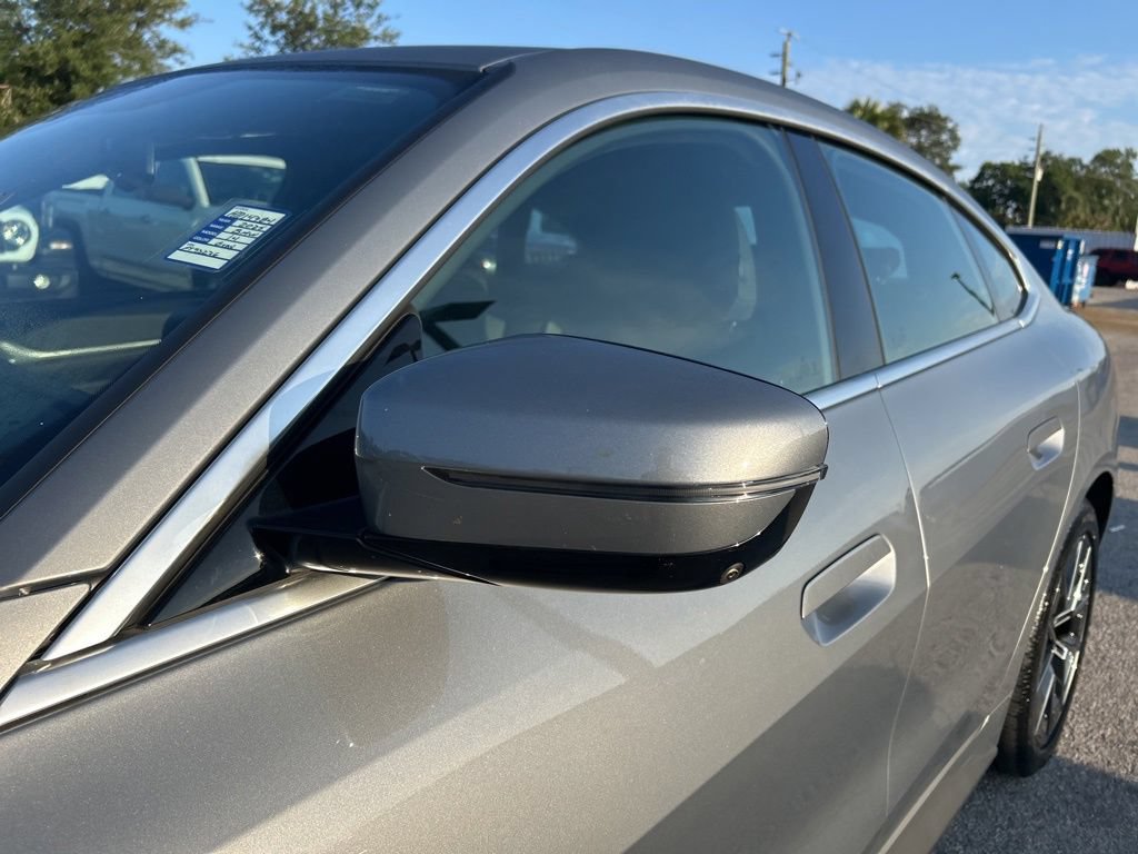 Used 2025 BMW i4 xDrive40i AWD/4WD image 21