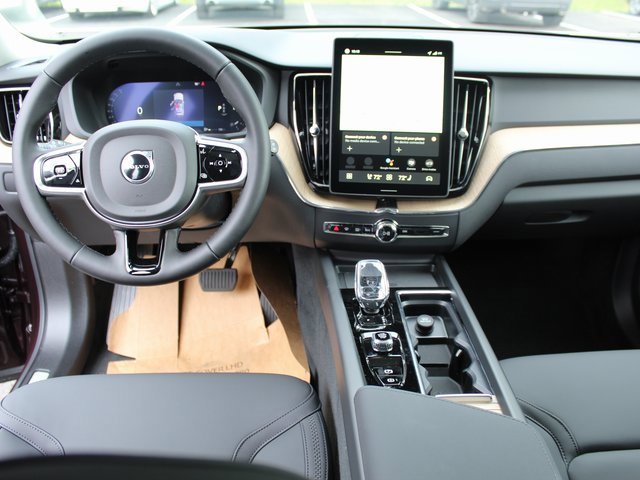 New 2026 Volvo XC60 B5 Plus w/ Protection Package Premier image 16