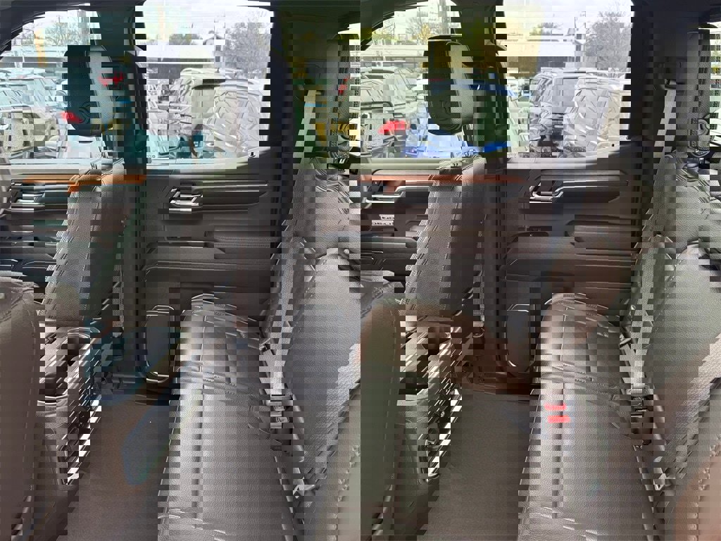 Used 2022 GMC Sierra 1500 Denali image 32