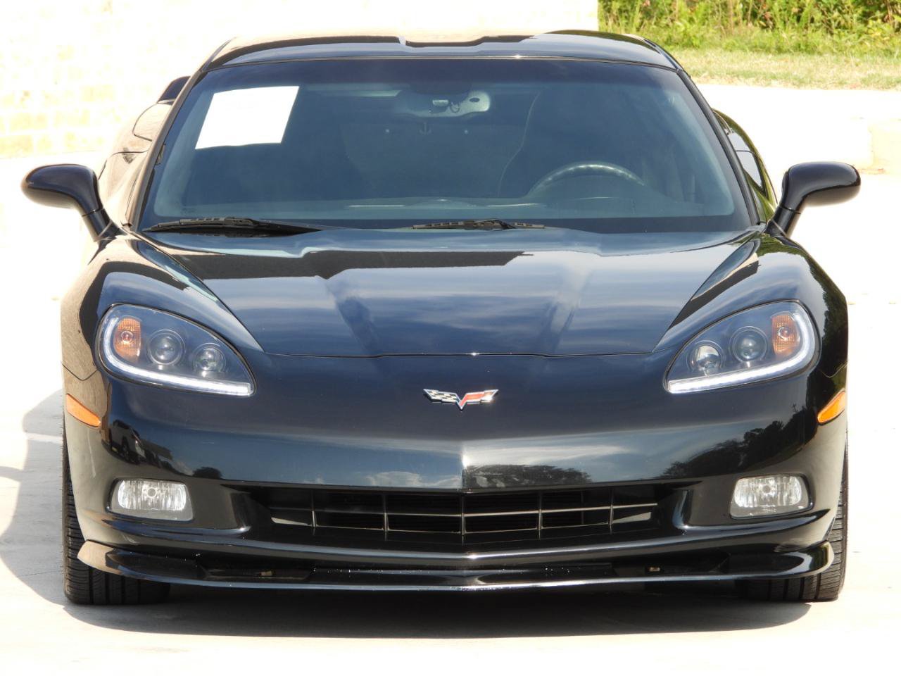 Used 2011 Chevrolet Corvette w/ 3LT w/ Preferred Equipment Group RWD image 25