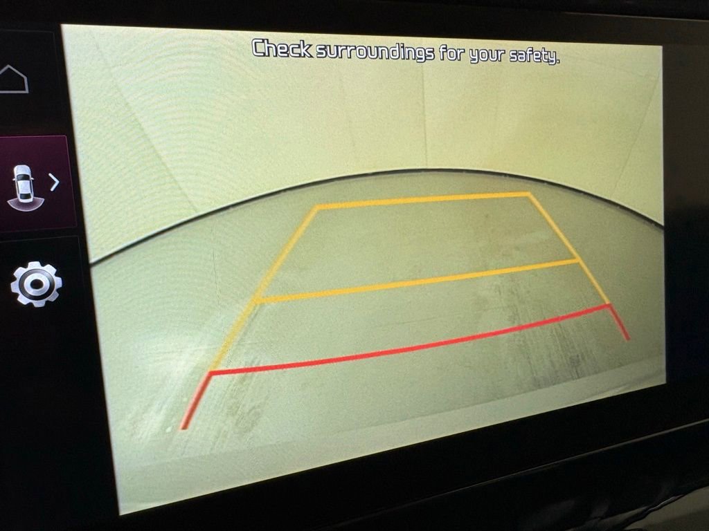 Used 2022 Kia Sorento SX image 32