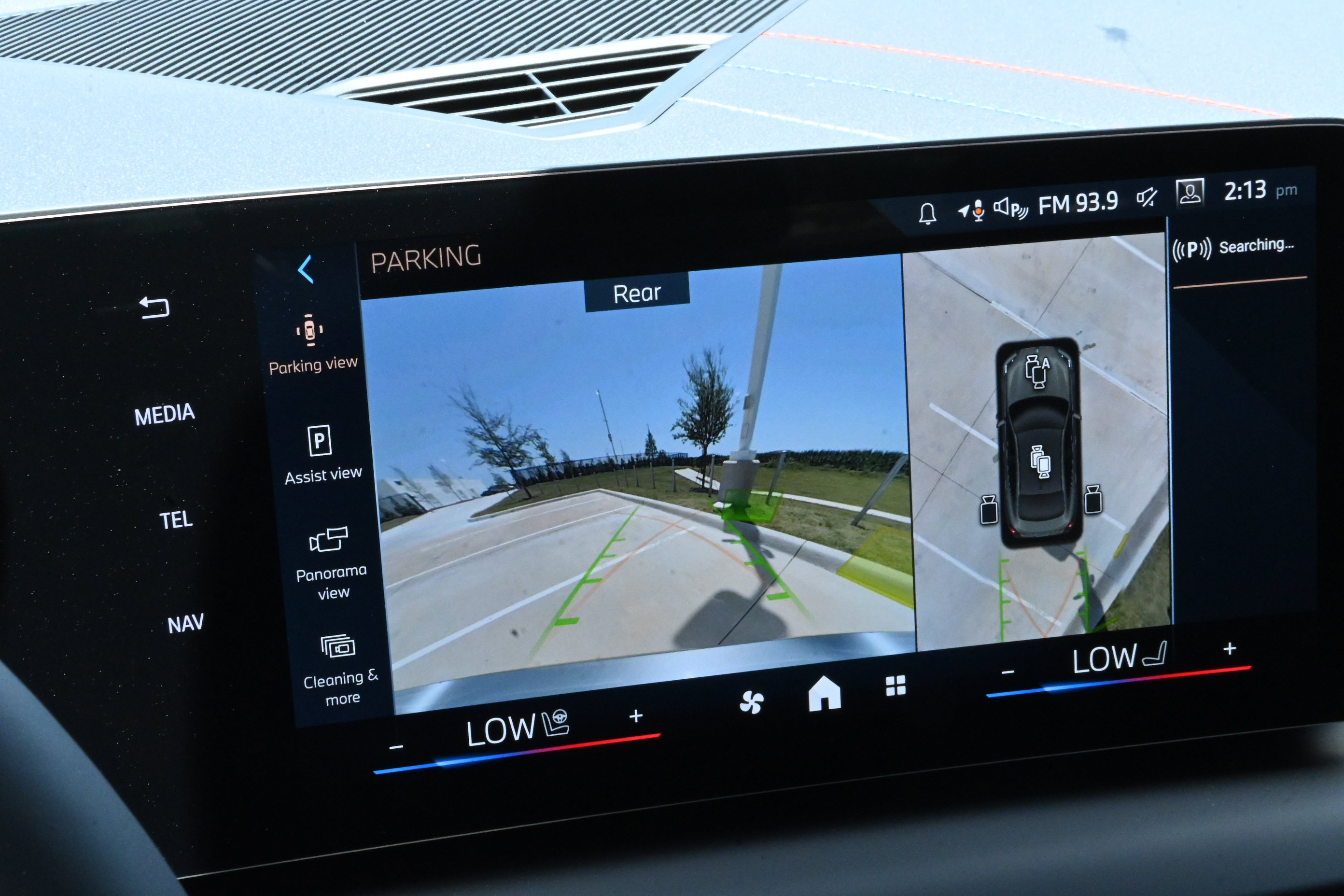 New 2026 BMW 228i w/ Technology Package FWD image 16