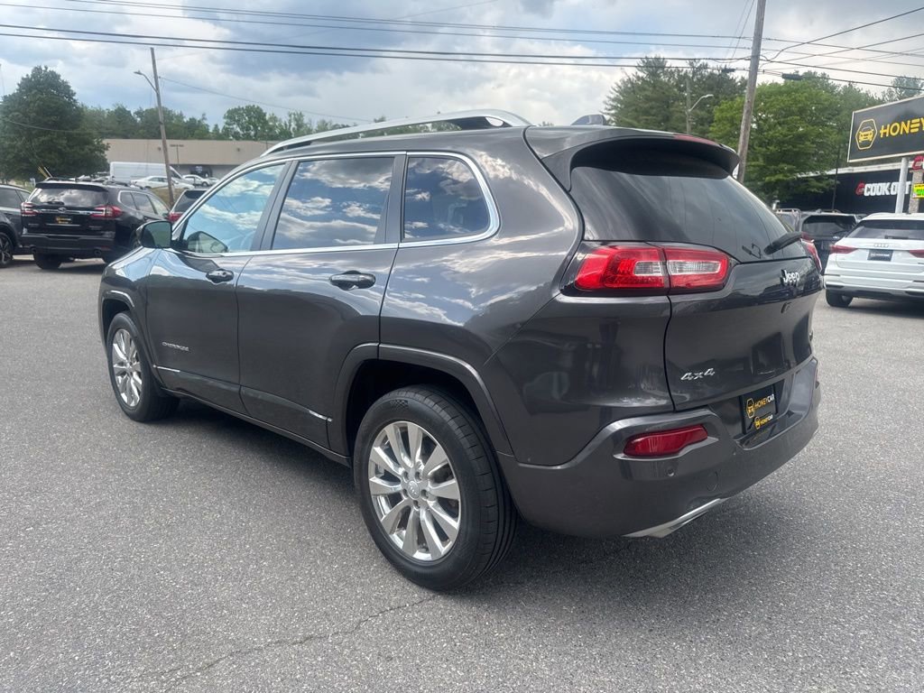 Used 2018 Jeep Cherokee Overland AWD/4WD image 6