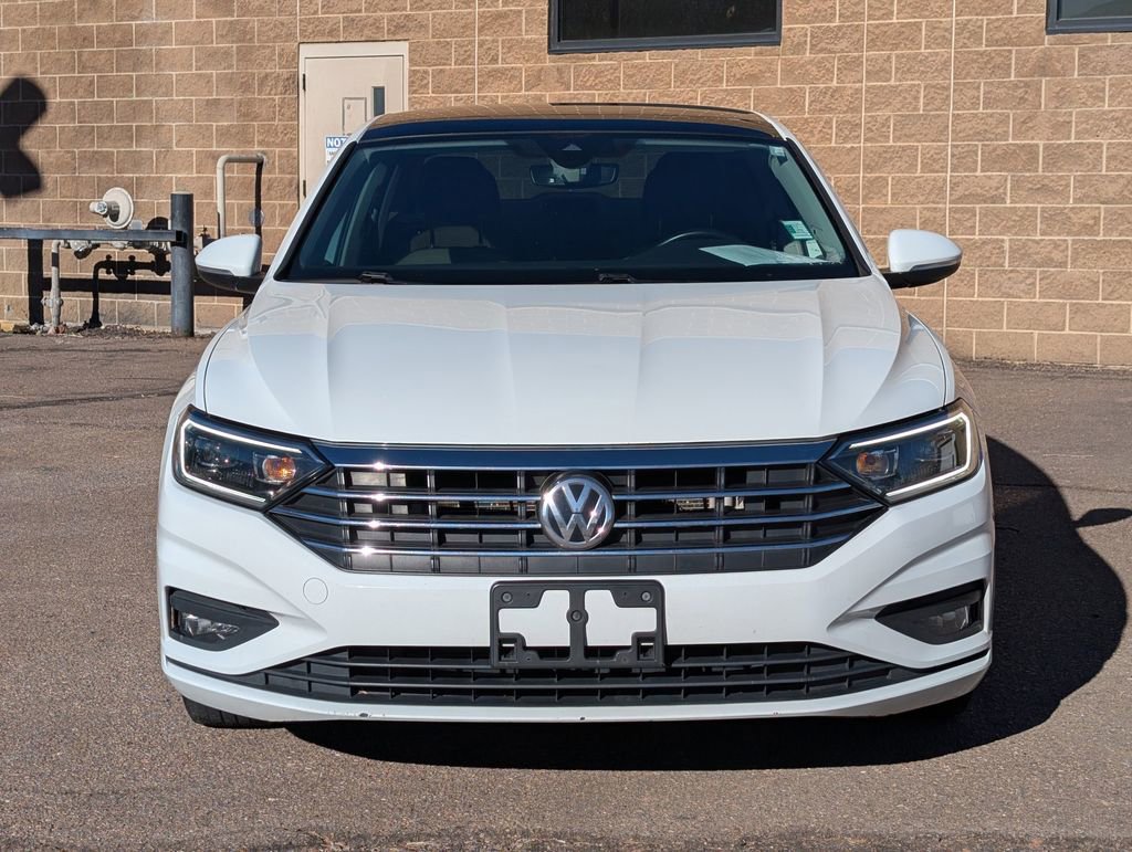 Used 2019 Volkswagen Jetta SEL Premium image 2