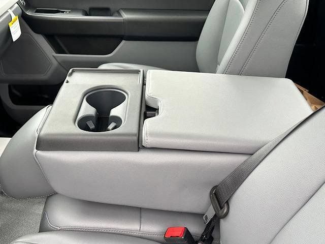 New 2026 Ford F550 4x4 Regular Cab Super Duty image 15