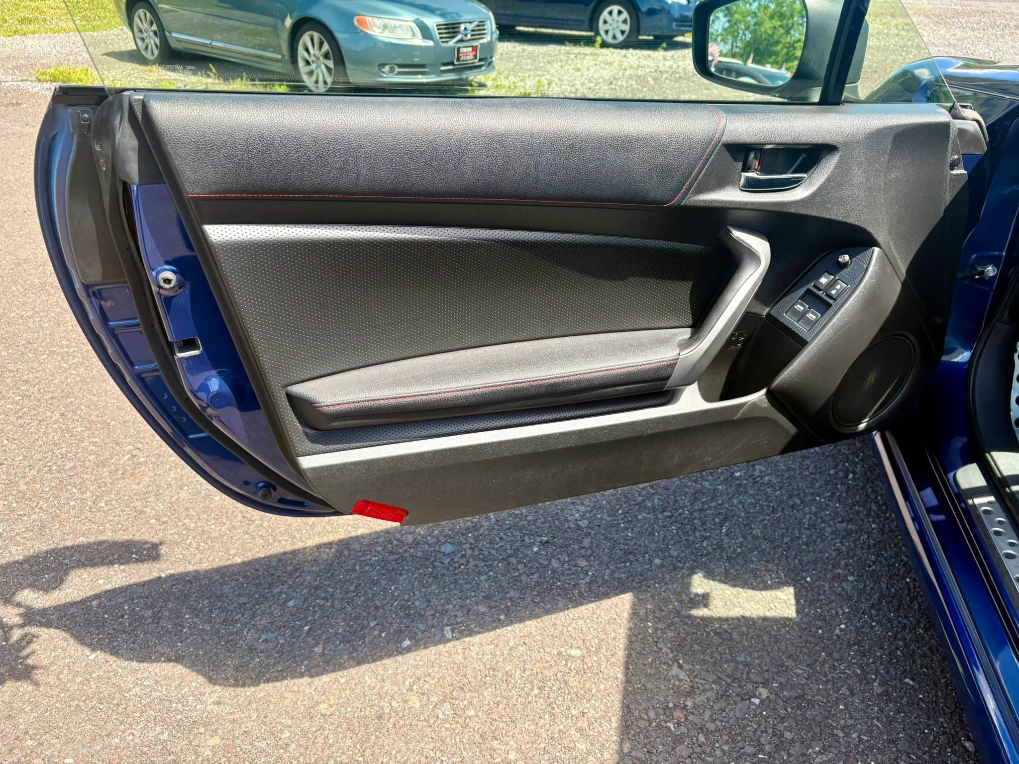 Used 2013 Scion FR-S RWD image 10