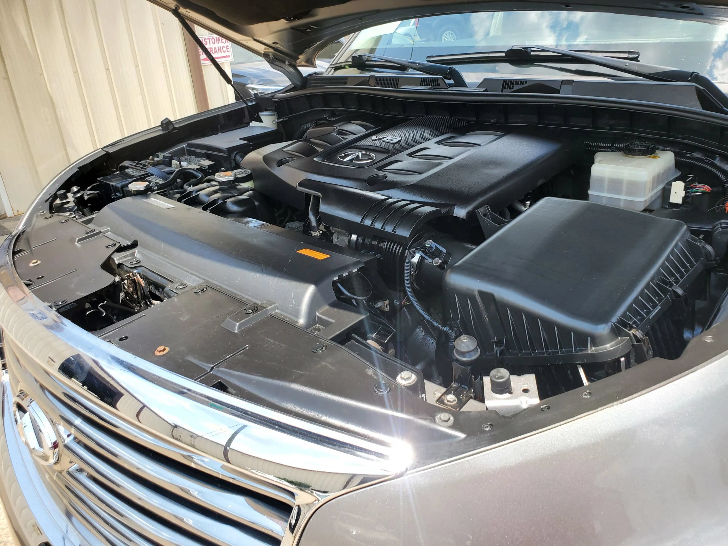 Used 2014 INFINITI QX80 4WD w/ Theater Package image 63
