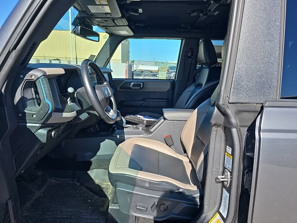 Used 2024 Ford Bronco Wildtrak AWD/4WD image 9