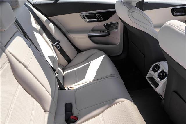 Certified 2026 Mercedes-Benz C 300 4MATIC Sedan image 21