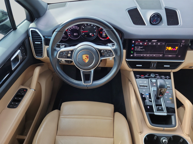Used 2022 Porsche Cayenne Platinum Edition AWD/4WD image 13