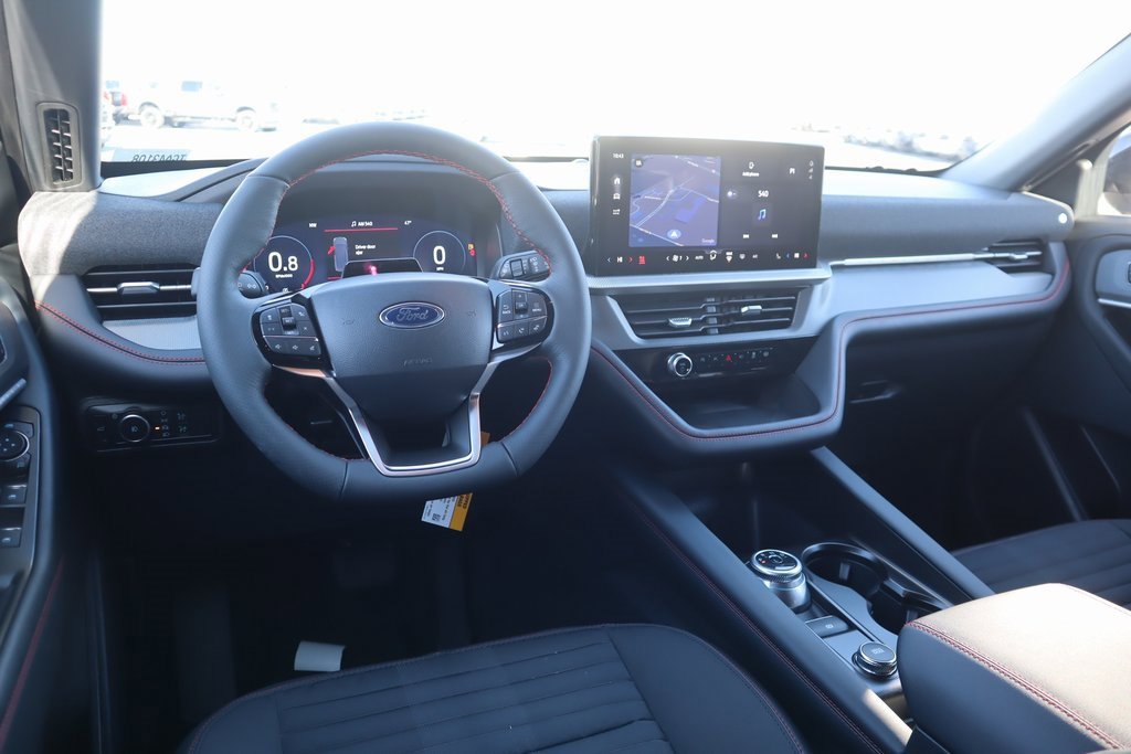 New 2026 Ford Explorer ST-Line w/ ST-Line Street Pack image 2