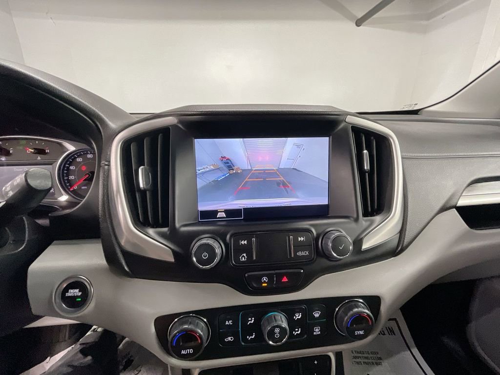 Used 2022 GMC Terrain SLT image 14
