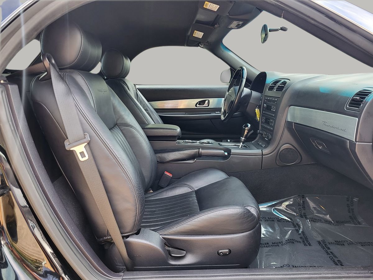 Used 2004 Ford Thunderbird RWD image 19
