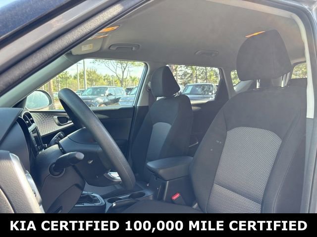 Certified 2025 Kia Soul LX image 10