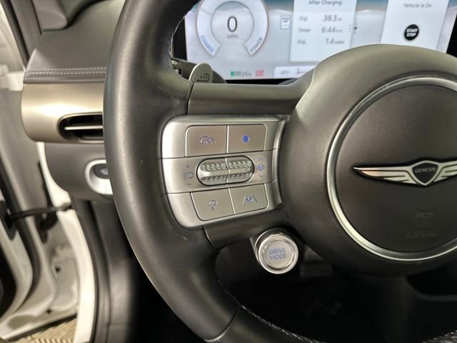 Used 2023 Genesis GV60 Advanced image 15