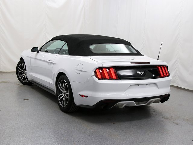 Used 2017 Ford Mustang Premium image 9