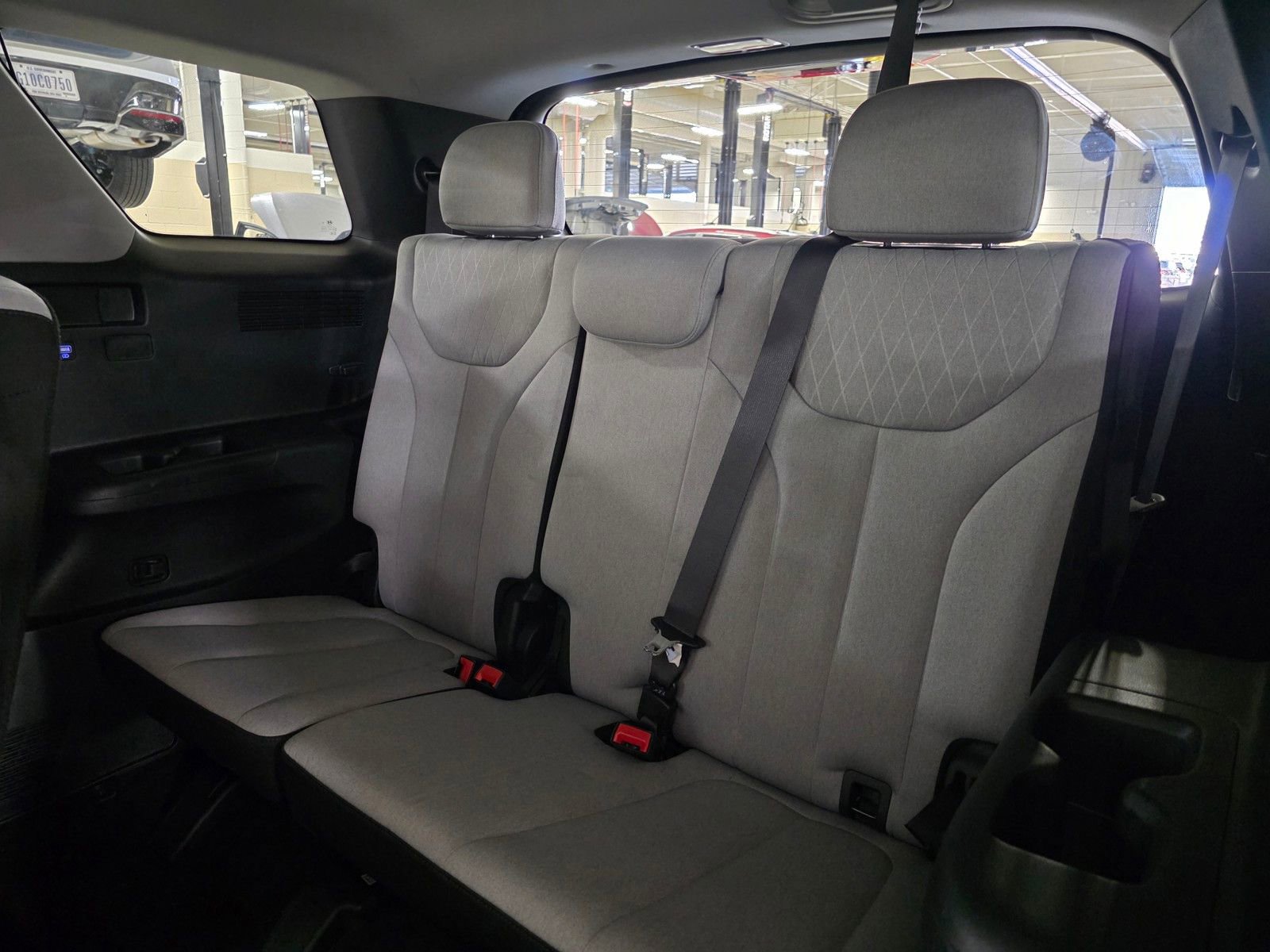 Used 2021 Hyundai Palisade SEL w/ Convenience Package image 13