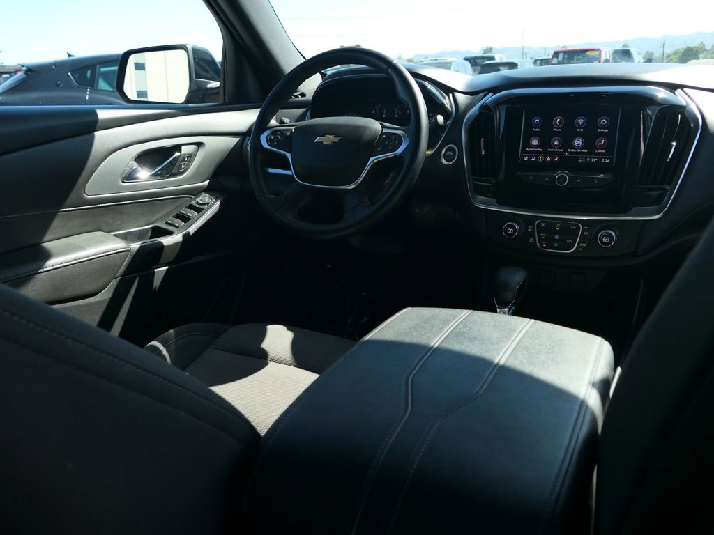 Used 2023 Chevrolet Traverse LT image 22