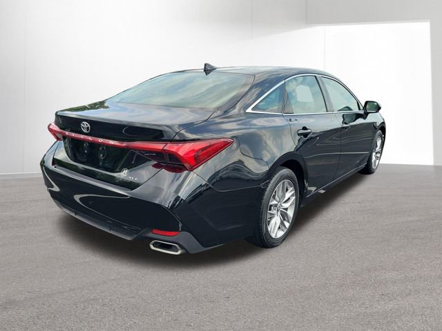 Used 2022 Toyota Avalon XLE FWD image 12
