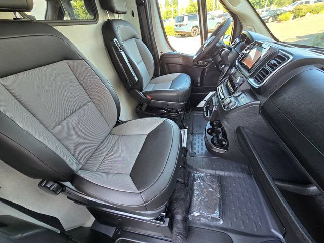 Used 2025 RAM ProMaster 2500 w/ Quick Order Package 22G SLT FWD image 10