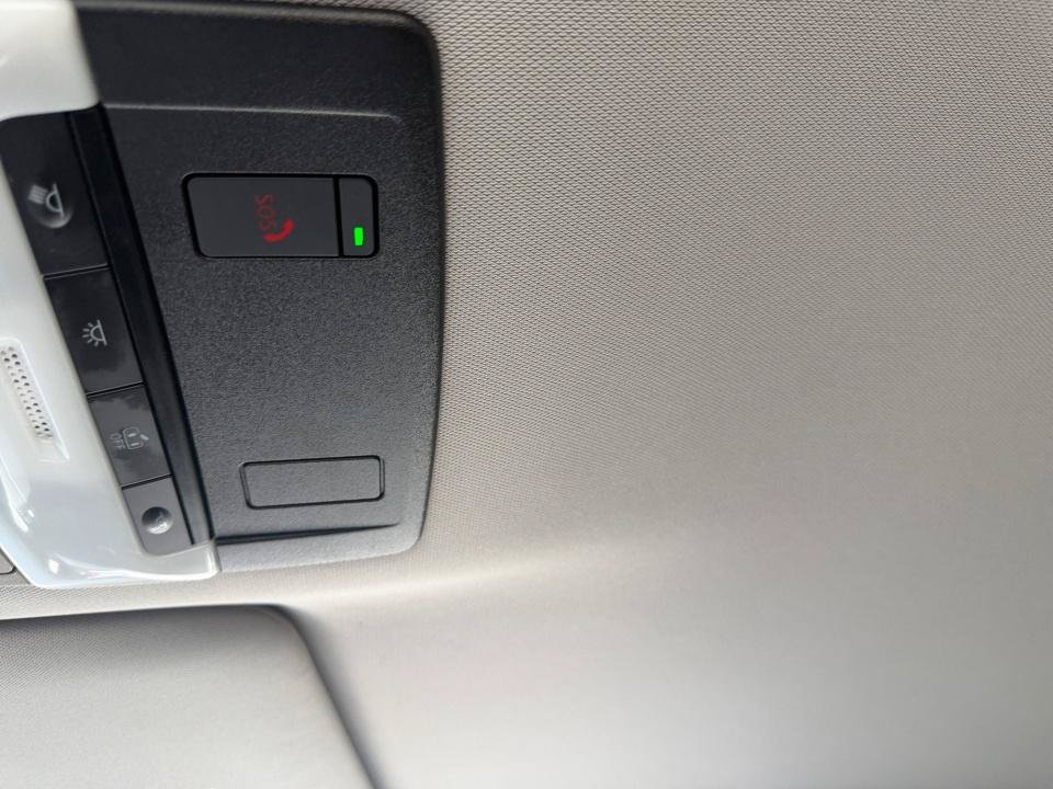 Used 2022 Nissan Pathfinder SL AWD/4WD image 21