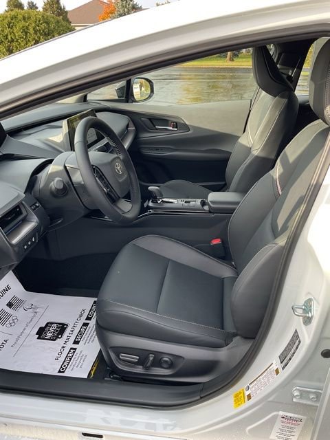 New 2026 Toyota Prius XLE image 10