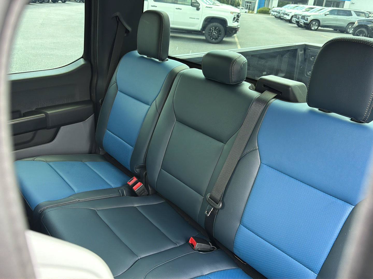 Used 2025 Ford F150 XL AWD/4WD image 31