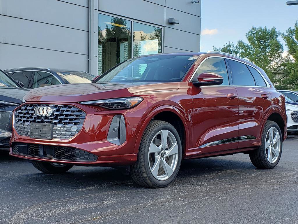 New 2025 Audi Q5 Premium Plus w/ Premium Plus image 1