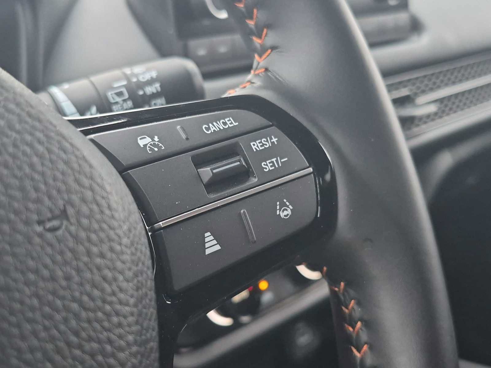 Certified 2025 Honda HR-V Sport image 23
