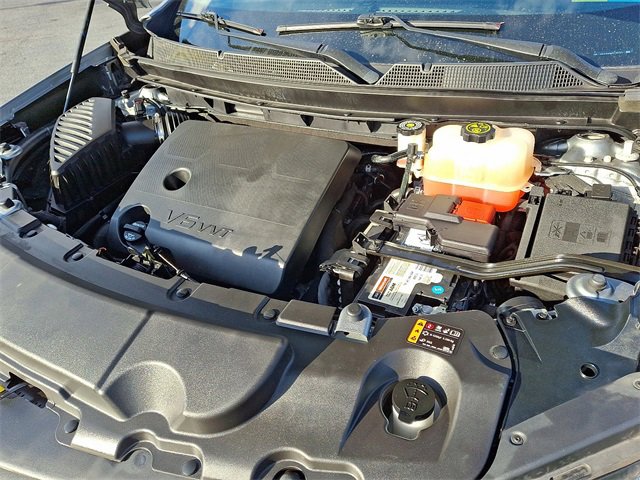 Used 2023 Chevrolet Traverse LT image 30