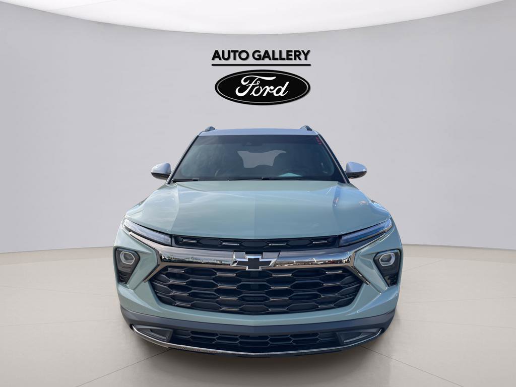 Used 2025 Chevrolet TrailBlazer ACTIV w/ Driver Confidence Package FWD video 2