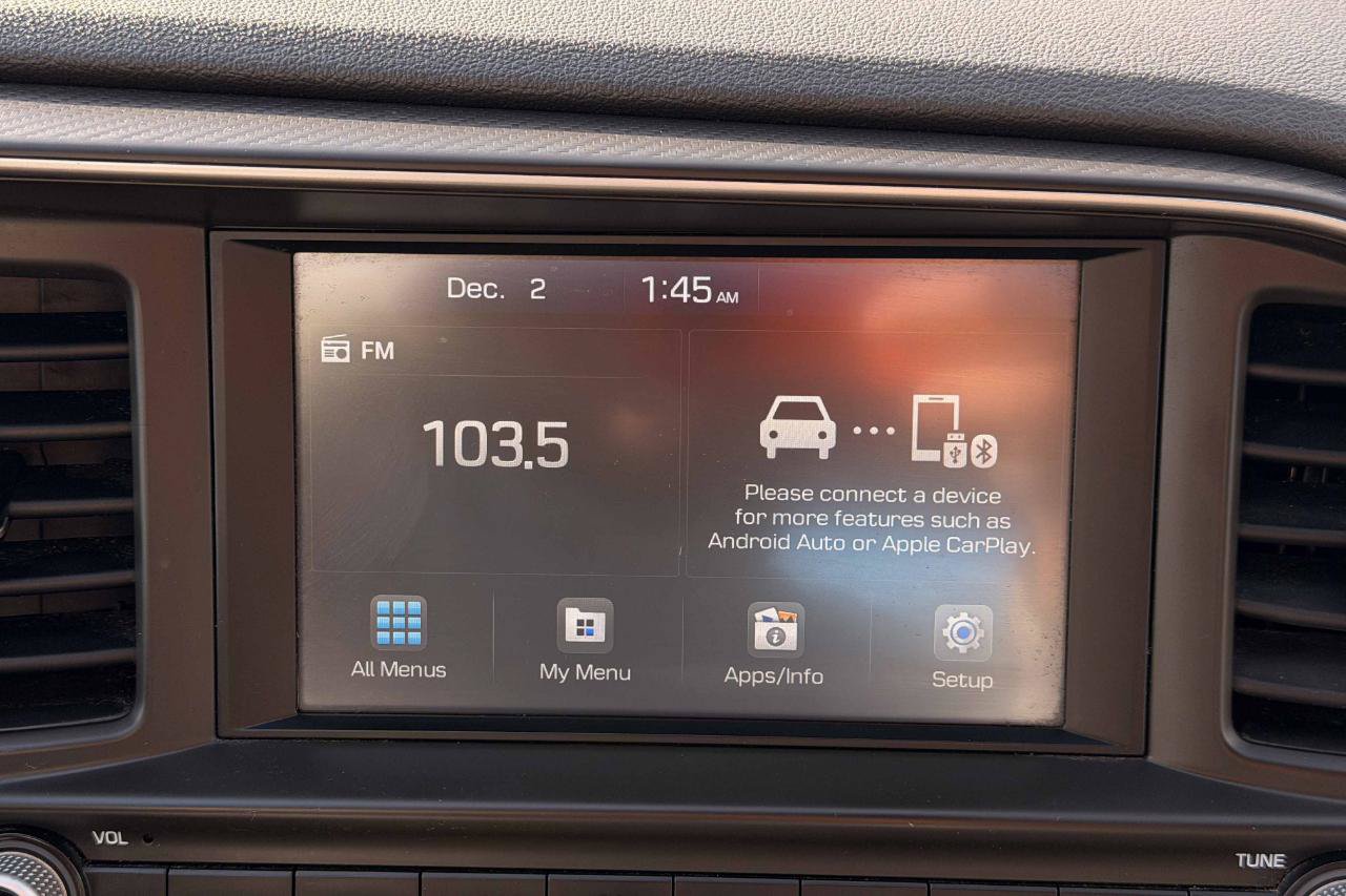 Used 2020 Hyundai Elantra SEL FWD image 18