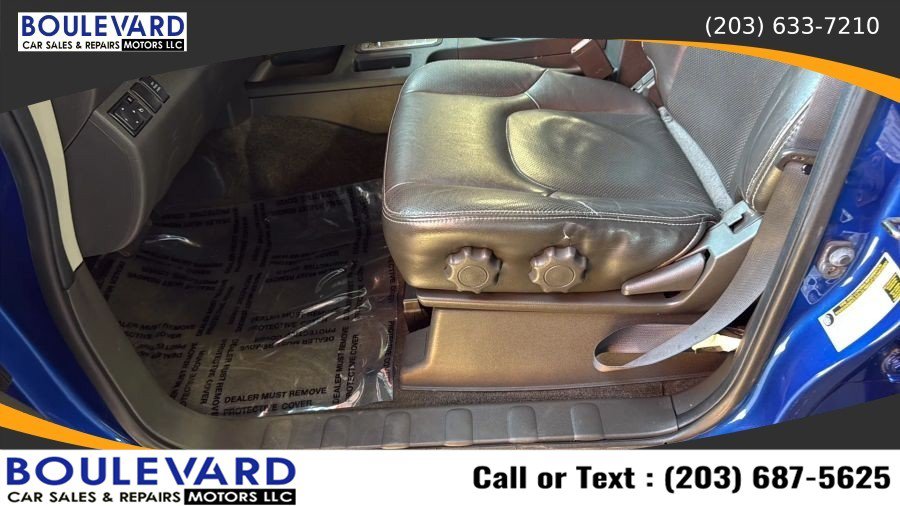 Used 2014 Nissan Xterra PRO-4X w/ Pro-4x Leather Package AWD/4WD image 26