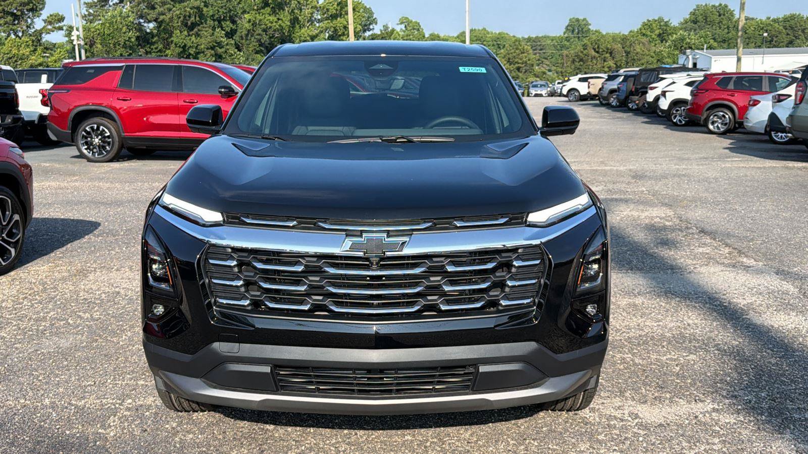 New 2026 Chevrolet Equinox LT w/ Convenience Package II FWD image 2