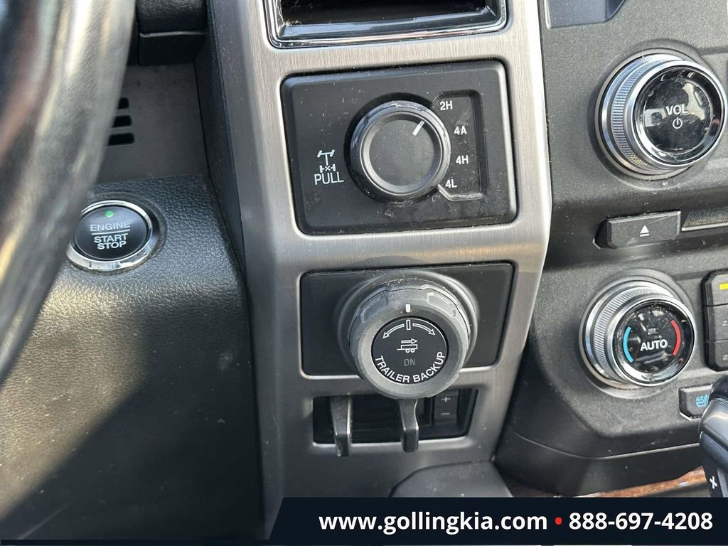 Used 2017 Ford F150 Platinum w/ Equipment Group 701A Luxury image 26