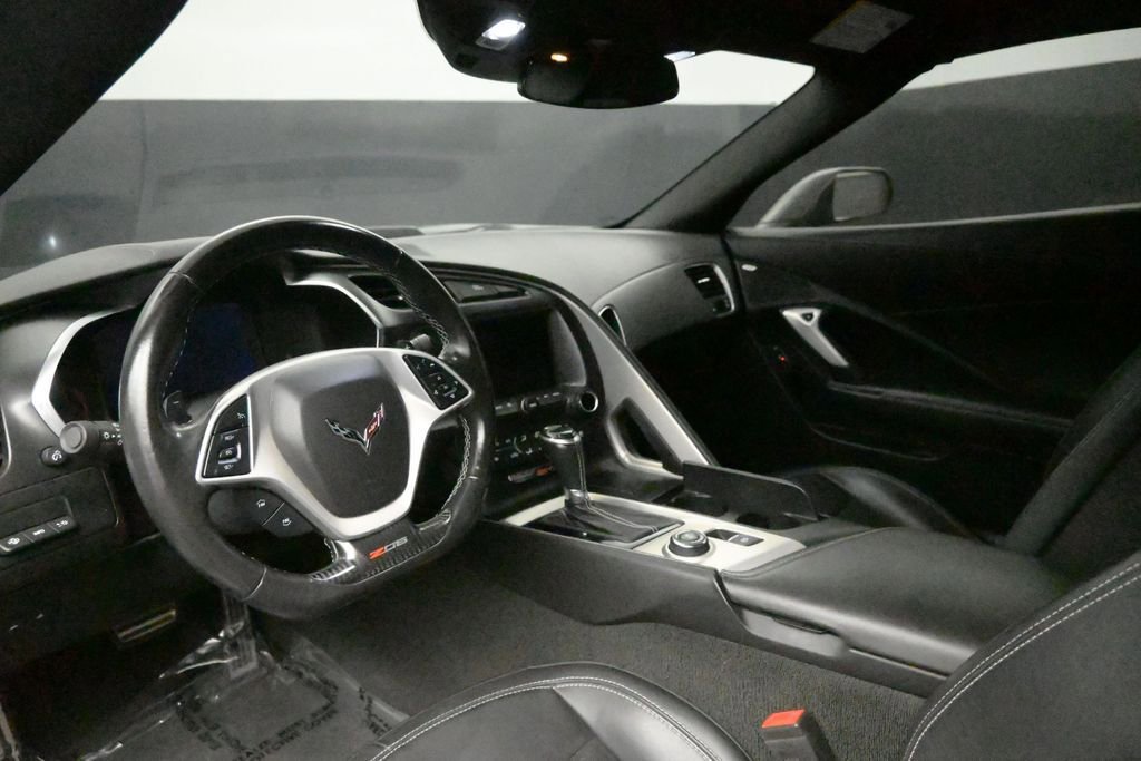 Used 2019 Chevrolet Corvette Z06 RWD image 9