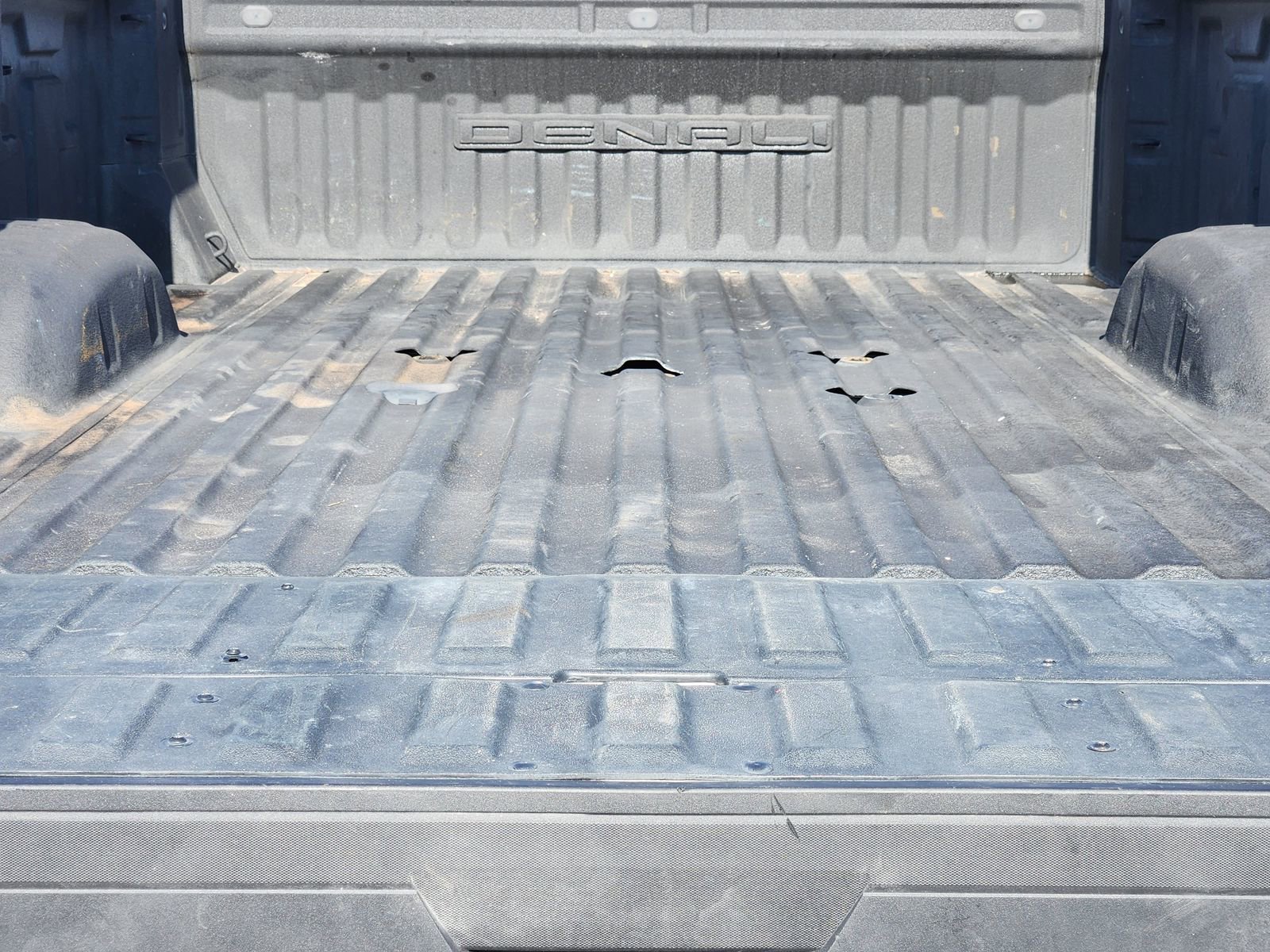 Used 2024 GMC Sierra 3500 Denali w/ Denali Reserve Package image 38