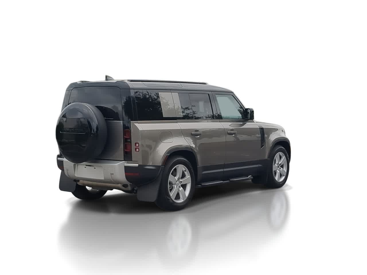 Certified 2025 Land Rover Defender 110 S AWD/4WD image 8