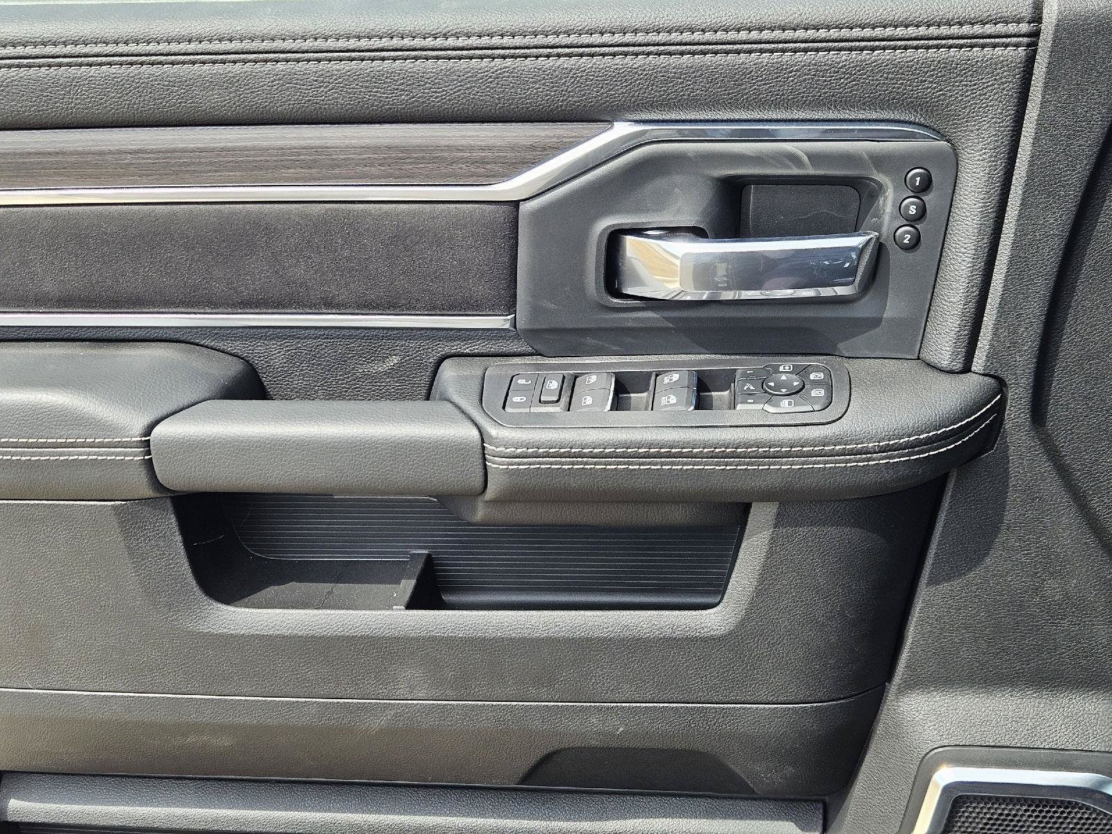 New 2027 RAM 3500 Laramie AWD/4WD image 16