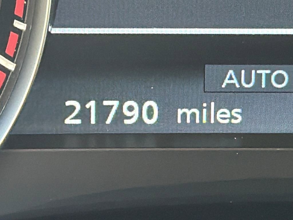 Certified 2024 Nissan Armada Platinum w/ Captain's Chairs Package image 26