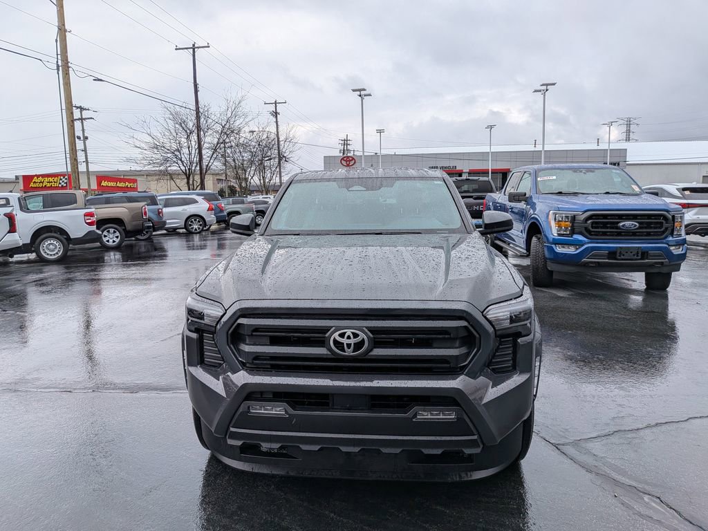 Used 2024 Toyota Tacoma SR5 image 3