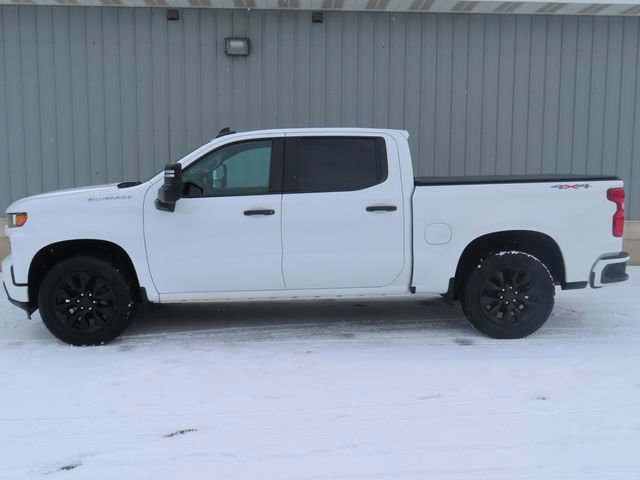Used 2021 Chevrolet Silverado 1500 Custom w/ Custom Max Trailering Package AWD/4WD image 6